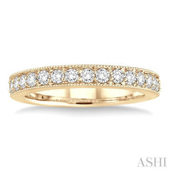 1/2 Ctw Round Cut Diamond Wedding Band in 14K Yellow Gold