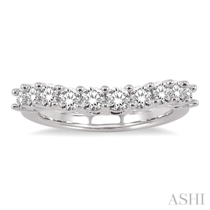 1 Ctw Round Cut Diamond 'V' Shape Band in 14K White Gold
