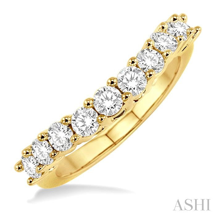 1 Ctw Round Cut Diamond 'V' Shape Band in 14K Yellow Gold