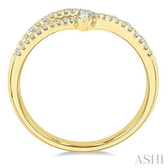 1/4 Ctw Round Cut Diamond Interlocked Twin Chevron Fashion Ring in 14K Yellow Gold