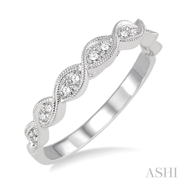 1/5 Ctw Round Diamond Wedding Band in 14K White Gold
