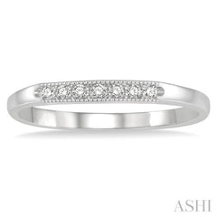 1/10 Ctw 7 Stone Round Cut Diamond Wedding Band in 14K White Gold