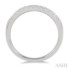 1/4 Ctw 11 Stone Round Cut Diamond Wedding Band in 14K White Gold