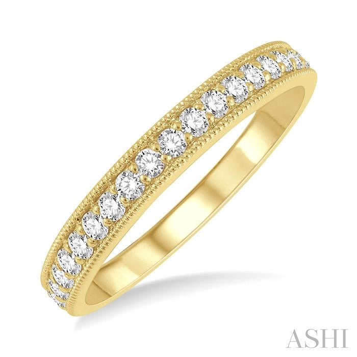 1/3 Ctw Round Cut Diamond Wedding Band in 14K Yellow Gold
