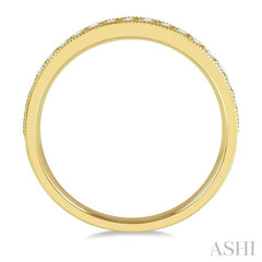 1/3 Ctw Round Cut Diamond Wedding Band in 14K Yellow Gold