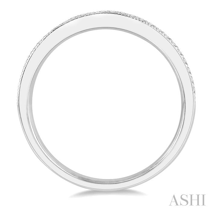 1/10 Ctw Round Cut Diamond Wedding Band in 14K White Gold