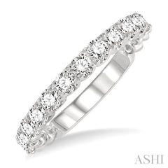 3/4 Ctw Lattice Round Cut Diamond Wedding Band in 14K White Gold