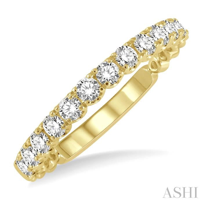 1/2 Ctw Lattice Round Cut Diamond Wedding Band in 14K Yellow Gold