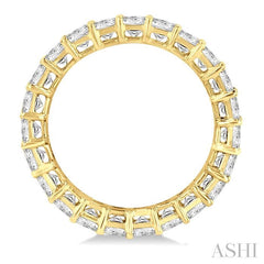 3 Ctw Eternity Princess Cut Diamond Wedding Band in 14K Yellow Gold