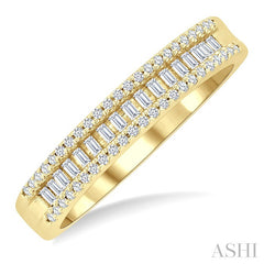 1/3 Ctw Baguette and Round Cut Diamond Stackable Fashion Band in 14K Yellow Gold