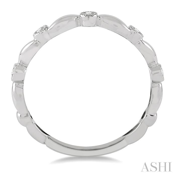1/20 Ctw Curvy Leaf and Circular Mount Round Cut Diamond Stackable Fashion Band in 14K White Gold