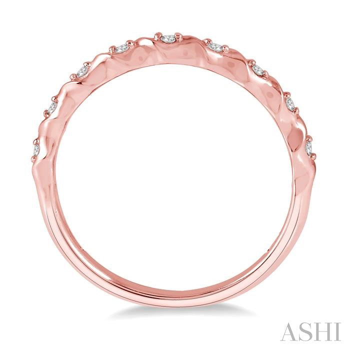 1/20 Ctw Spiral Shank Round Cut Diamond Stackable Band in 14K Rose Gold