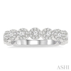 1/2 Ctw Circular Diamond Cluster Ladies Ring in 14K White Gold