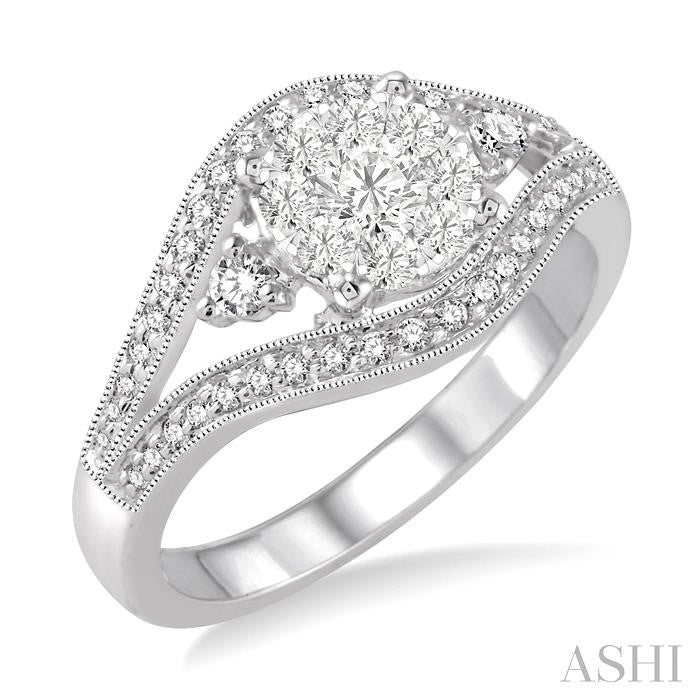 5/8 Ctw Round Cut Diamond Lovebright Ring in 14K White Gold