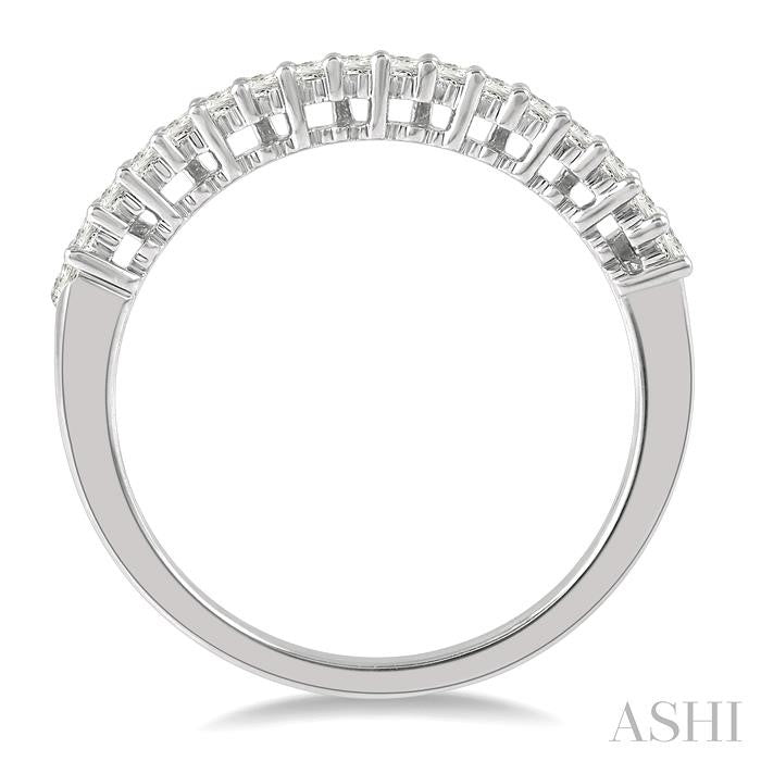 1/4 Ctw Stackable Baguette Diamond Fashion Band in 14K White Gold