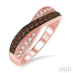 1/4 Ctw Round Cut White and Champagne Brown Diamond Ring in 14K Rose Gold
