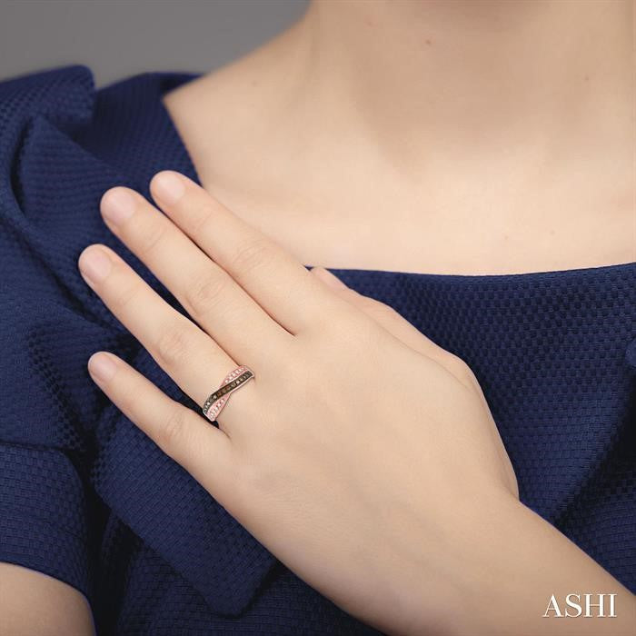1/4 Ctw Round Cut White and Champagne Brown Diamond Ring in 14K Rose Gold