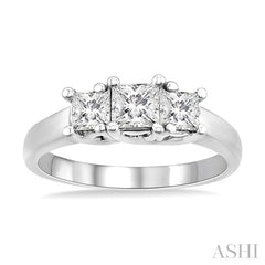 1 Ctw Three Stone Princess Cut Diamond Ring in 14K White Gold