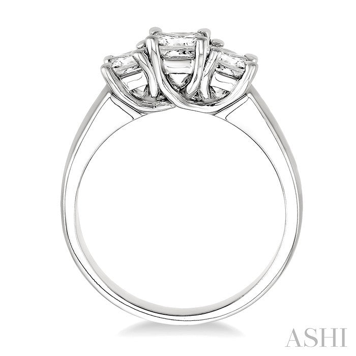 1 Ctw Three Stone Princess Cut Diamond Ring in 14K White Gold