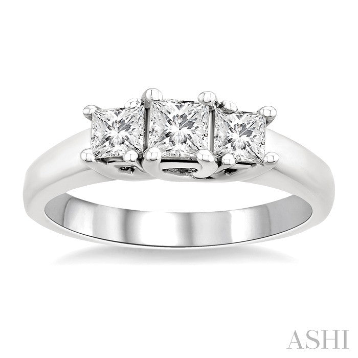 3/4 Ctw Three Stone Princess Cut Diamond Ring in 14K White Gold