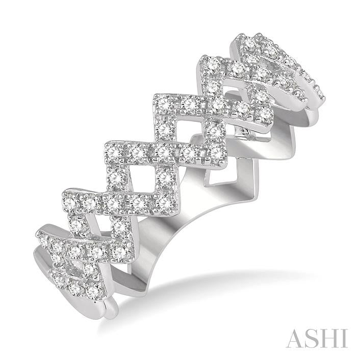 3/8 Ctw Interlocked Zig Zag Round Cut Diamond Ring in 14K White Gold