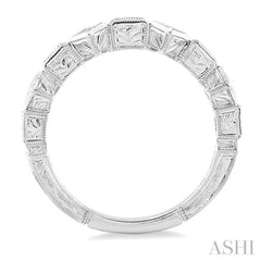 1/2 Ctw Diamond Fashion Band in 14K White Gold