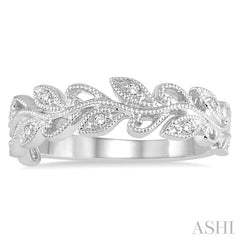 1/10 Ctw Round Cut Diamond Leaf Ring in 14K White Gold