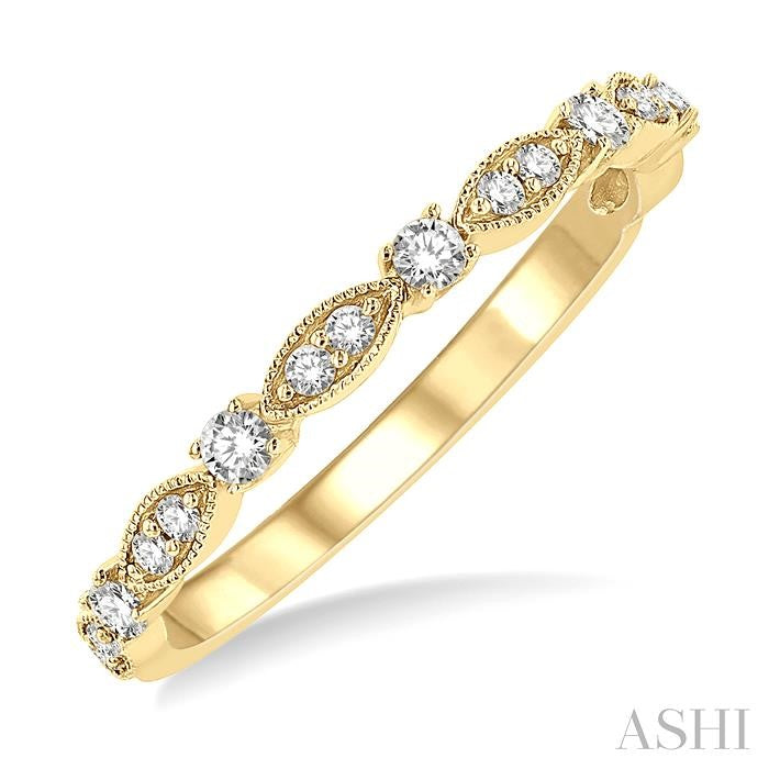 1/4 Ctw Lattice Marquise and Circular Mount Round Cut Diamond Stackable Band in 14K Yellow Gold