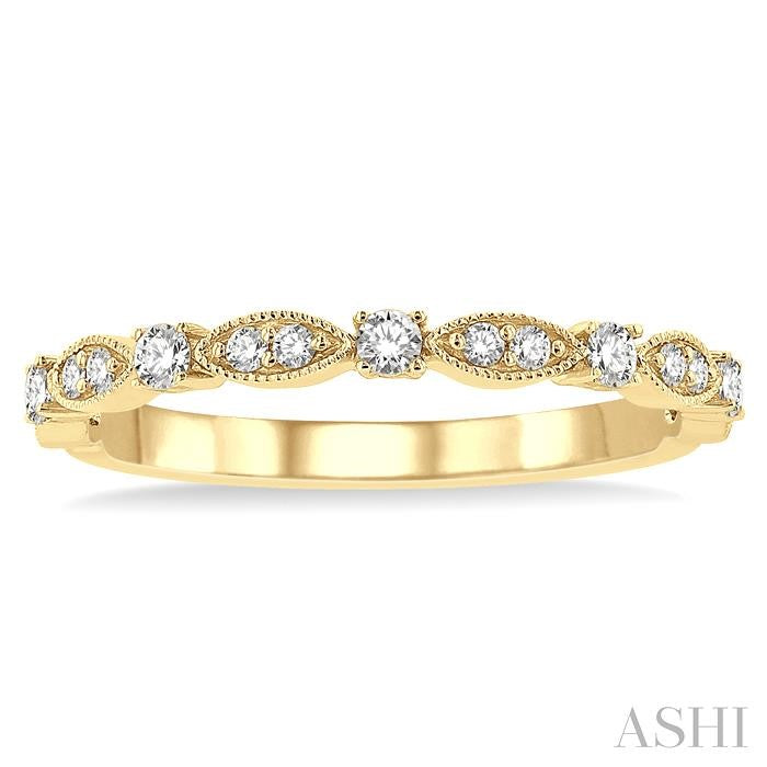 1/4 Ctw Lattice Marquise and Circular Mount Round Cut Diamond Stackable Band in 14K Yellow Gold