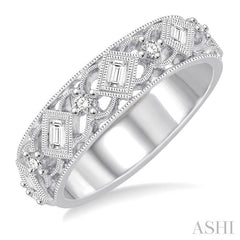 1/2 Ctw Diamond Stack Band in 14K White Gold