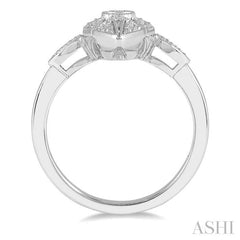 1/8 Ctw Lattice Pear Shape Round Cut Diamond Ring in 10K White Gold