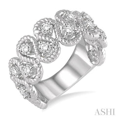 5/8 Ctw Round Cut Diamond Fashion Ring in 14K White Gold