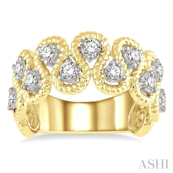 5/8 Ctw Round Cut Diamond Fashion Ring in 14K Yellow and White Gold
