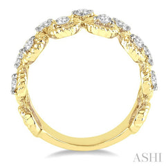 5/8 Ctw Round Cut Diamond Fashion Ring in 14K Yellow and White Gold
