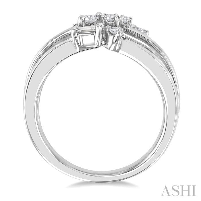 3/8 Ctw Split Tri-Ring Mixed Cut Diamond Fashion Ring in 14K White Gold