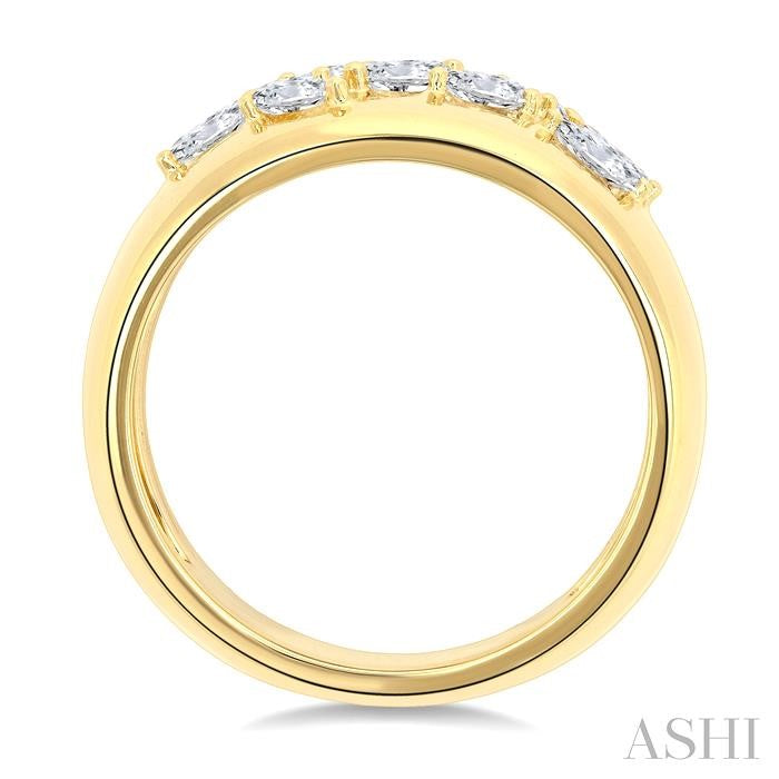 1/2 Ctw Mixed Diamond Cut Fashion Wide Band in 14K Yellow Gold