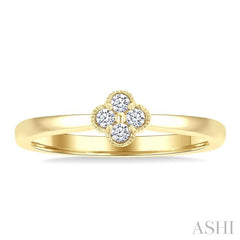 1/6 Ctw Clover Round Cut Diamond Fashion Ring in 14K Yellow Gold