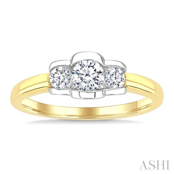 1/2 Ctw 3-Stone Round Cut Diamond Fashion Ring in 14K Yellow and White Gold