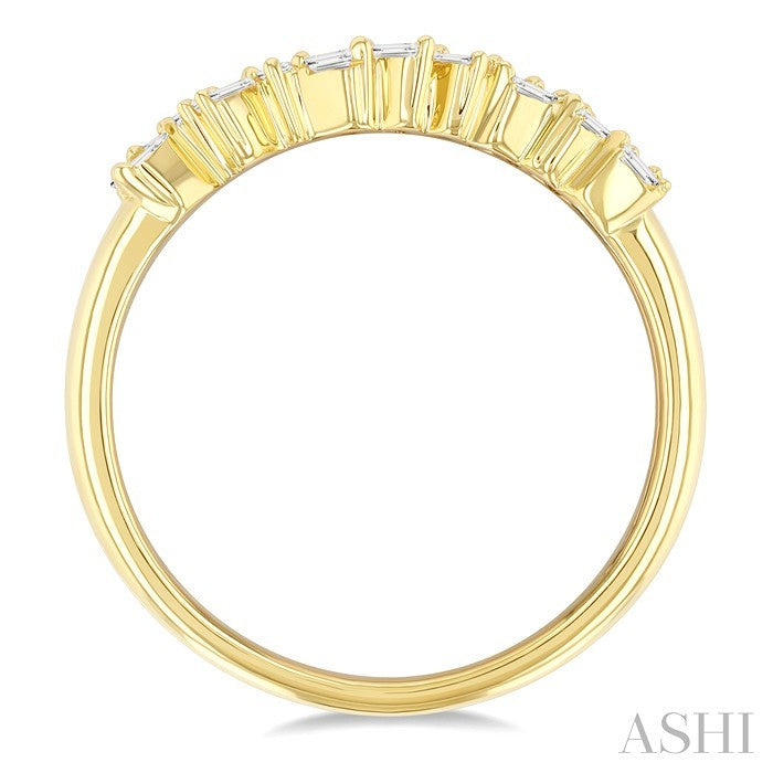1/5 Ctw Scatter Baguette Cut Diamond Fashion Ring in 14K Yellow Gold