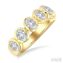 2 Ctw 7 Stone Bezel Set Oval Cut Diamond Fashion Band in 14K Yellow Gold