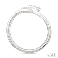 1/5 Ctw Split Single Coil Bezel Set Octagon Cut Diamond Open Fashion Ring in 14K White Gold