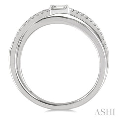 1/6 Ctw Criss Cross Baguette and Round Cut Diamond Fashion Ring in 14K White Gold