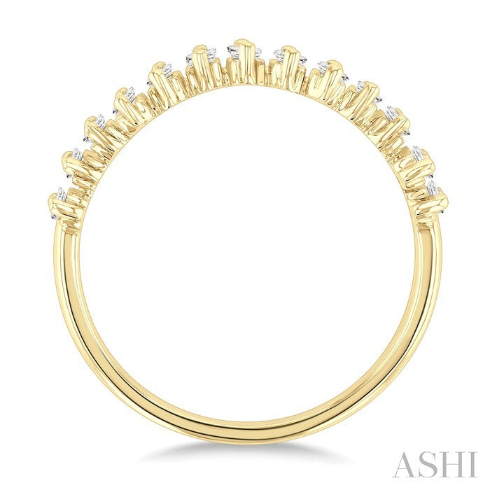 1/2 Ctw Scatter Baguette Cut Diamond Fashion Band in 14K Yellow Gold
