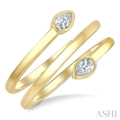 1/5 Ctw Split Double Coil Bezel Set Pear Cut Diamond Open Fashion Ring in 14K Yellow Gold