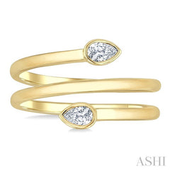 1/5 Ctw Split Double Coil Bezel Set Pear Cut Diamond Open Fashion Ring in 14K Yellow Gold