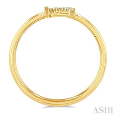 1/20 Ctw Initial 'N' Round Cut Diamond Fashion Ring in 10K Yellow Gold