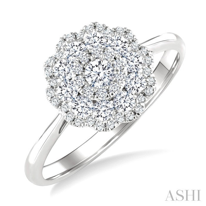 1/2 Ctw Floral Round Cut Diamond Fashion Ring in 14K White Gold
