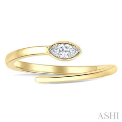 1/6 Ctw Bypass Bezel Set Marquise Cut Diamond Open Fashion Ring in 14K Yellow Gold