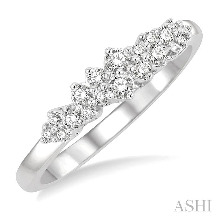 1/4 Ctw Scatter Round Cut Diamond Fashion Ring in 14K White Gold