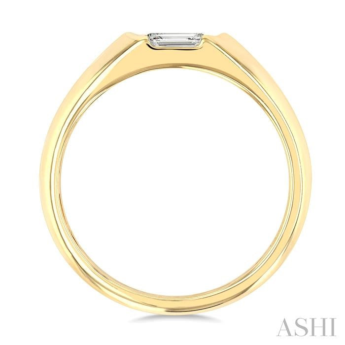 1/3 Ctw East-West Set Emerald Cut Diamond Solitaire Fashion Ring in 14K Yellow Gold